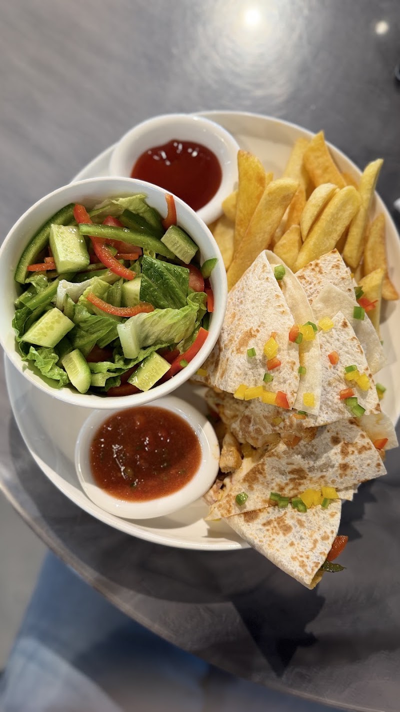 The Breeze Cafe LLC - The Breeze Cafe LLC, 34RM+FW - Al Seyahi St - next to zero gravity - Dubai Marina - Dubai Harbour - Dubai - United Arab Emirates