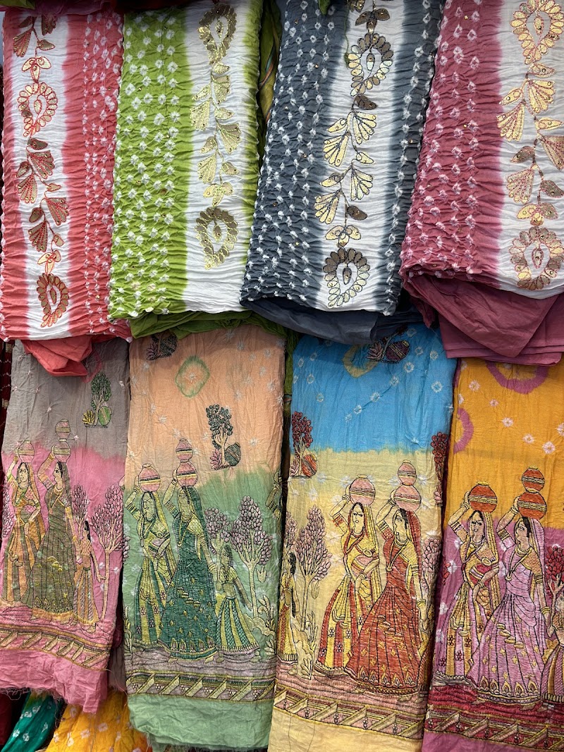 KAJA - KAJA 25, Link Road, Link Road Bapu Bazar, New Gate, Bapu Bazar, Biseswarji, Jaipur, Jaipur Nagar Nigam Area, Rajasthan 302003, India