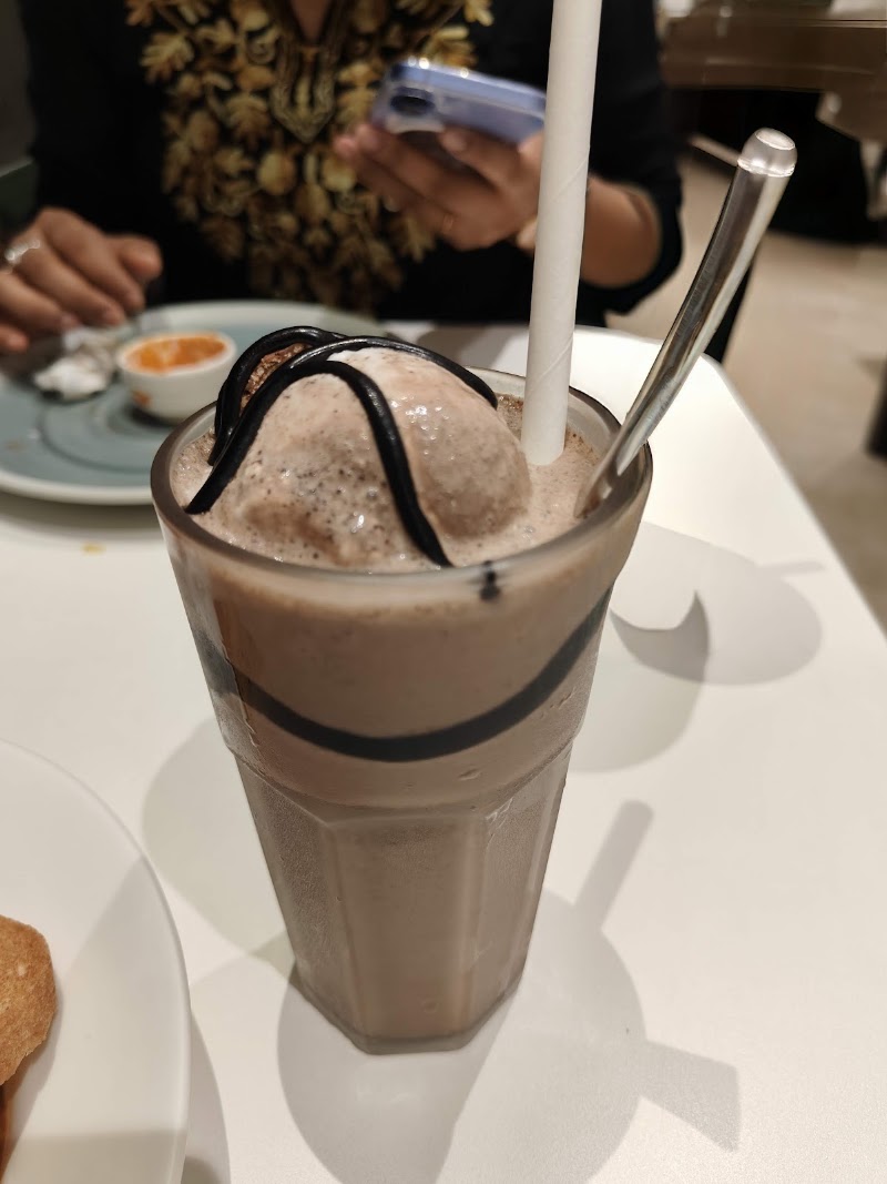 Truffles Koramangala - Truffles Koramangala Apex Building, Ground Floor, A Wing, 93/A, 4th B Cross Rd, 5th Block, Koramangala, Bengaluru, Karnataka 560095, India