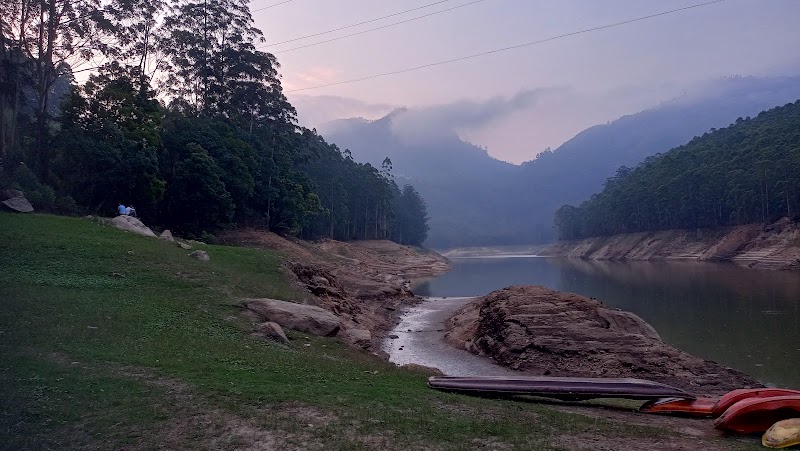Misty mountain view point - Misty mountain view point 22RQ+JG9, Munnar Bypass, Keralam 685565, India