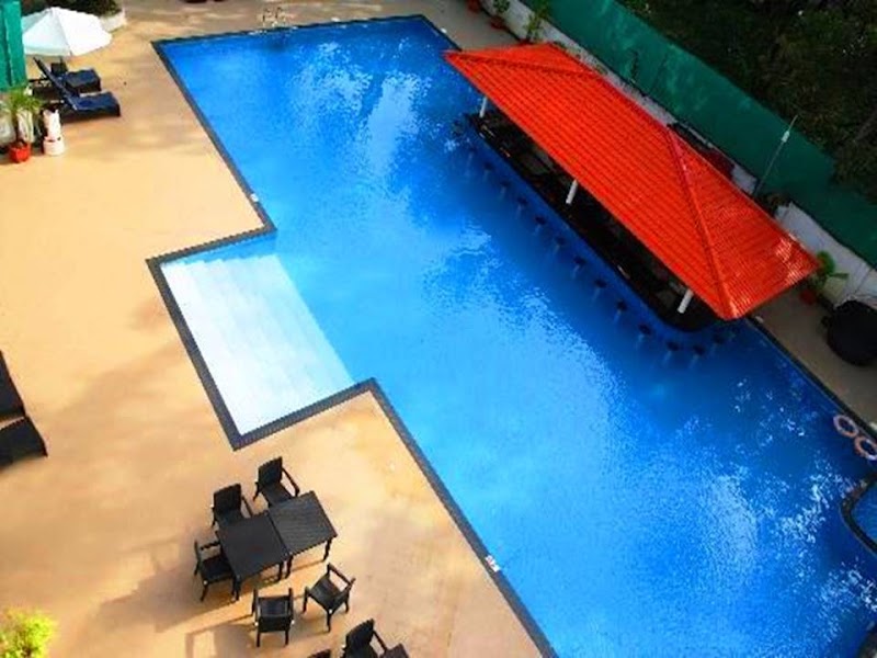Royale Assagao Resort - Royale Assagao Resort, HQXF+79R, Mapusa - Anjuna - Chapora Rd, next to Dattatray Temple, Socolo Wado, Bouta Waddo, Assagao, Goa 403507, India
