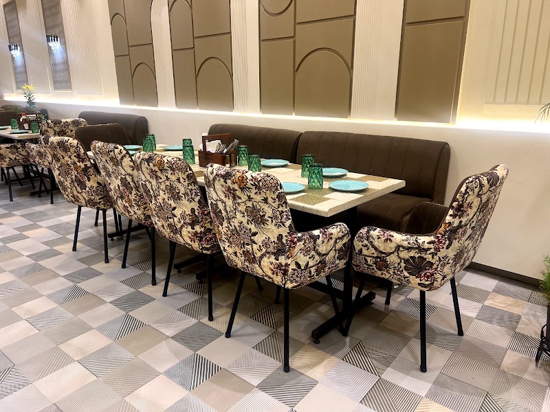 Avani Garden By Devils Night Amritsar - Avani Garden By Devils Night Amritsar Hotel Basera, Queens Rd, Crystal Chowk, INA Colony, Amritsar, Punjab 143001, India