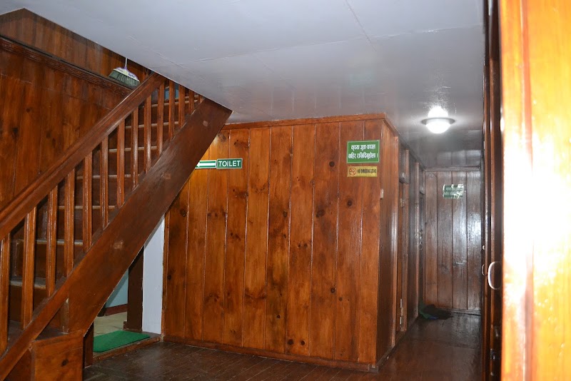 Hill View Guest House And Restaurants Cafe - Hill View Guest House And Restaurants Cafe, Salleri, GH3P+25W, Solu, bazar 56000, Nepal