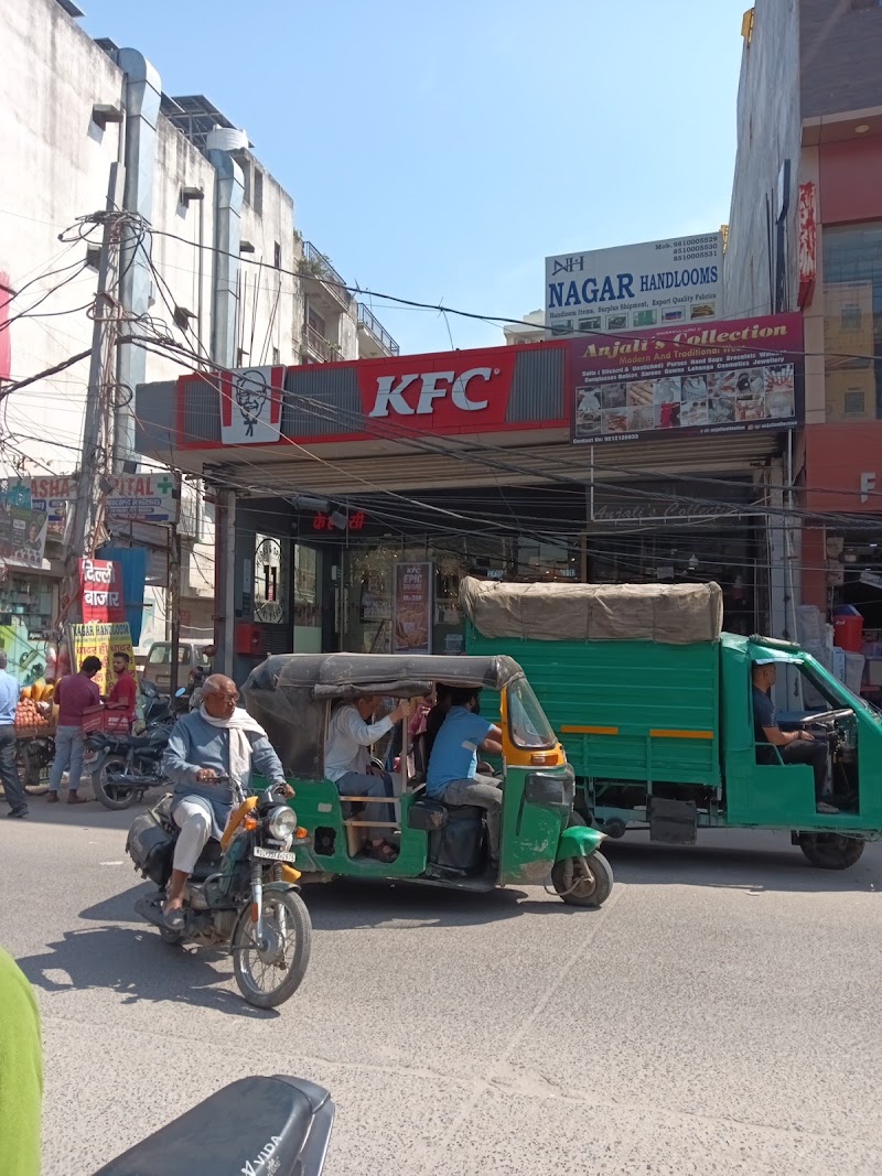 Blinkit Store - Blinkit Store, C197, Pocket A, Jawahar Park, Khanpur, New Delhi, Delhi 110080, India
