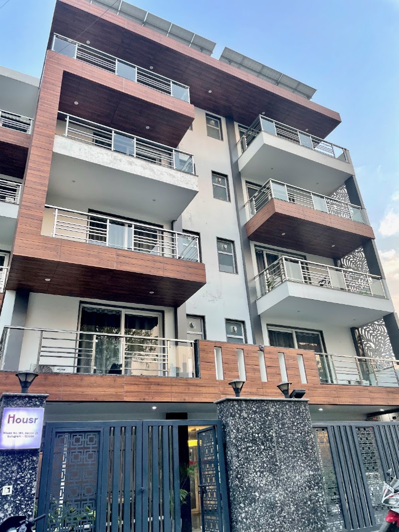 Housr 28 Galleria - Housr 28 Galleria 184, Sector 28, Chakkarpur, Gurugram, Haryana 122009, India
