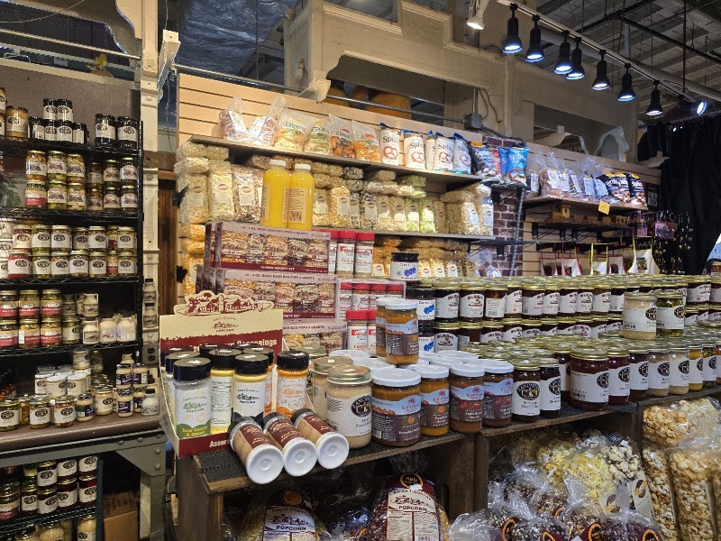 Reading Terminal Market - Reading Terminal Market, 1136 Arch St, Philadelphia, PA 19107, USA
