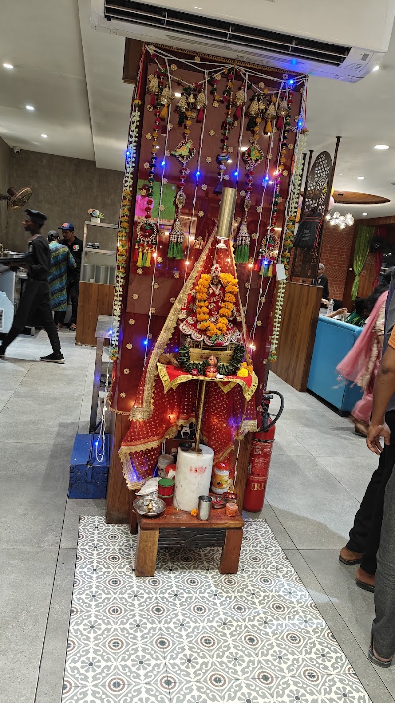 Shree Khodiyar Kathiyawadi Dhaba - Known as a The Taste Of Bharuch - Shree Khodiyar Kathiyawadi Dhaba - Known as a The Taste Of Bharuch, samanvay status, shop no-2 B/s Banco products, Padra Road, Atladara, Vadodara, Gujarat 391410, India