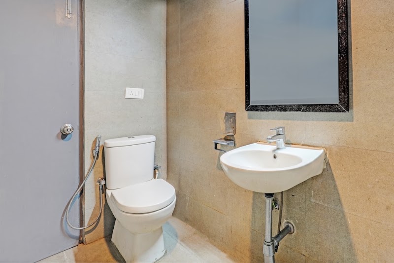 Townhouse by OYO Ramamurthy Nagar Formerly Navya International - Townhouse by OYO Ramamurthy Nagar Formerly Navya International, Byanna Industrial Garden, New Extension Hotel, 8/2, Vijinapura, Dooravani Nagar, Bengaluru, Karnataka 560016, India