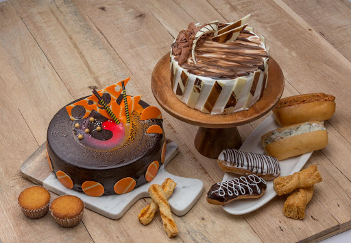 Merwans Cake Shop - Merwans Cake Shop Shop No-7, Devraj Building, A wing, Topiwala Compound, Swami Vivekanand Rd, Kakaji Nagar, Jawahar Nagar, Goregaon West, Mumbai, Maharashtra 400104, India