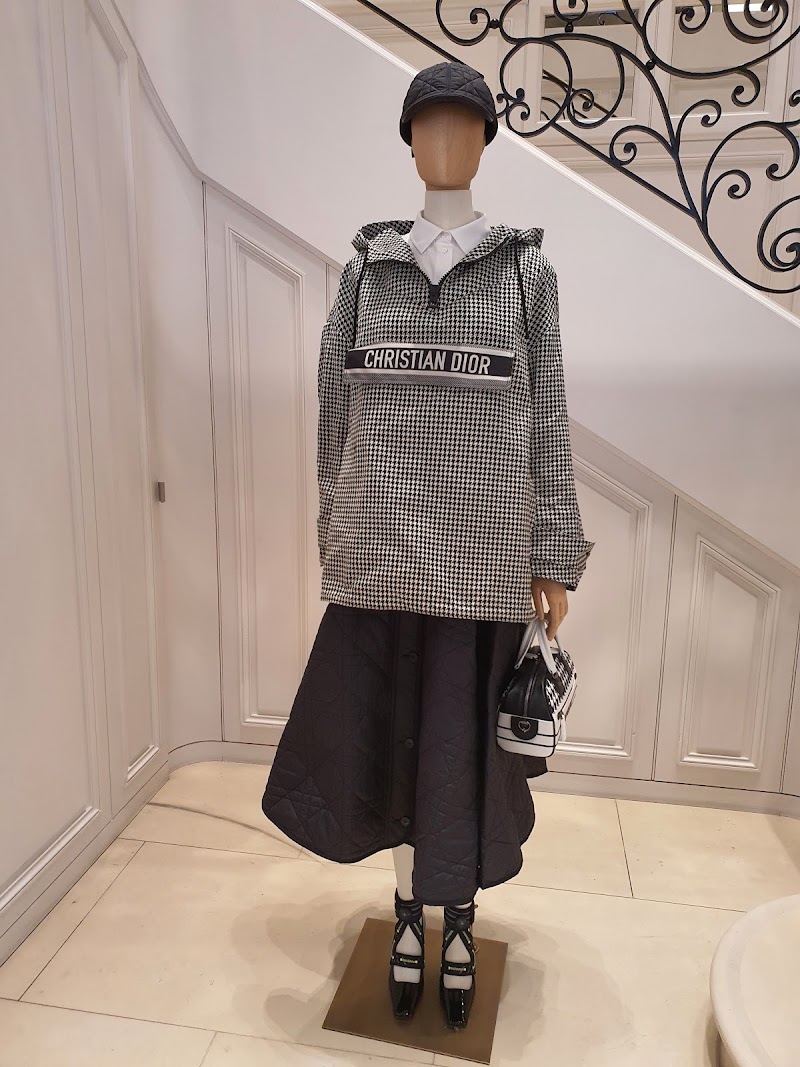 DIOR Frankfurt Goethestrasse - DIOR Frankfurt Goethestrasse, Goethestraße 13, 60313 Frankfurt am Main, Germany