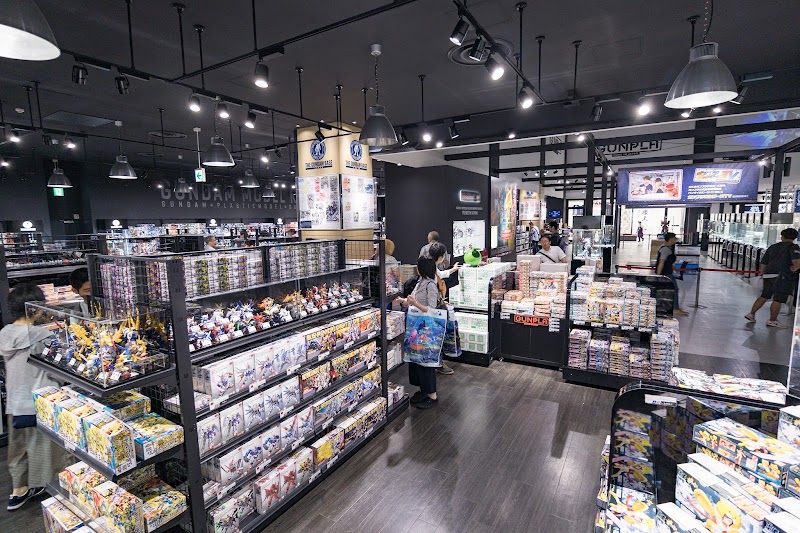 The Gundam Base Tokyo - The Gundam Base Tokyo Japan, 〒135-0064 Tokyo, Koto City, Aomi, 1-chōme−1−１０ ダイバーシティ東京 プラザ７F