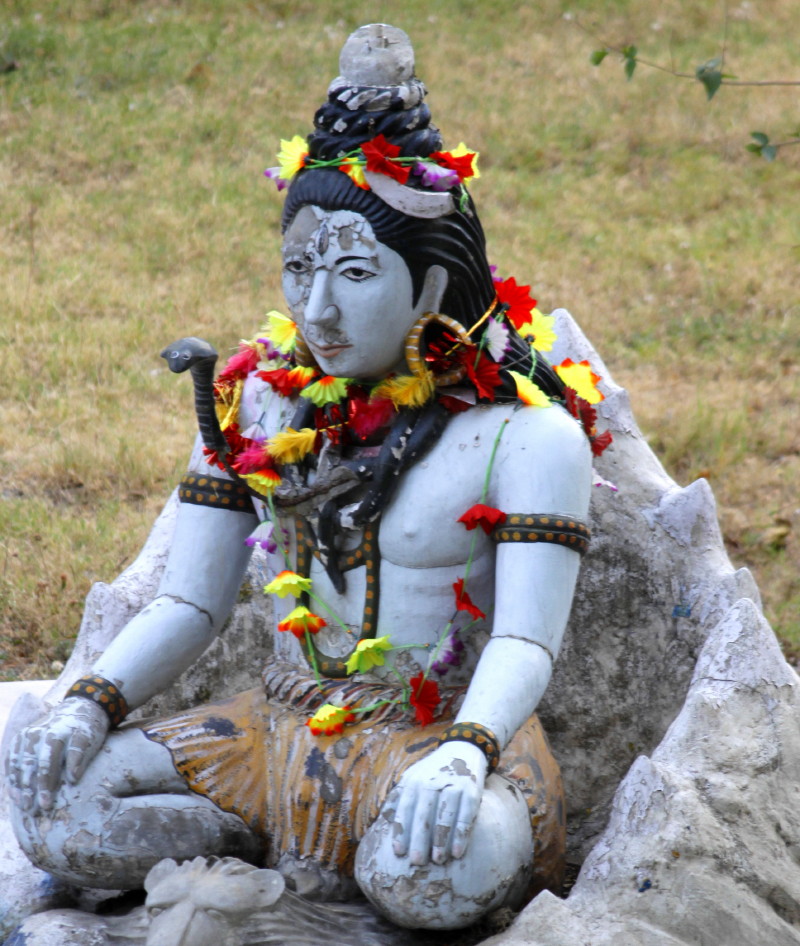 Trayambakeshwar Temple, Rishikesh - Trayambakeshwar Temple, Rishikesh Shiv chowk, near trimbakeshwar temple, Laxman Jhula, Rishikesh, Jonk, Uttarakhand 249302, India