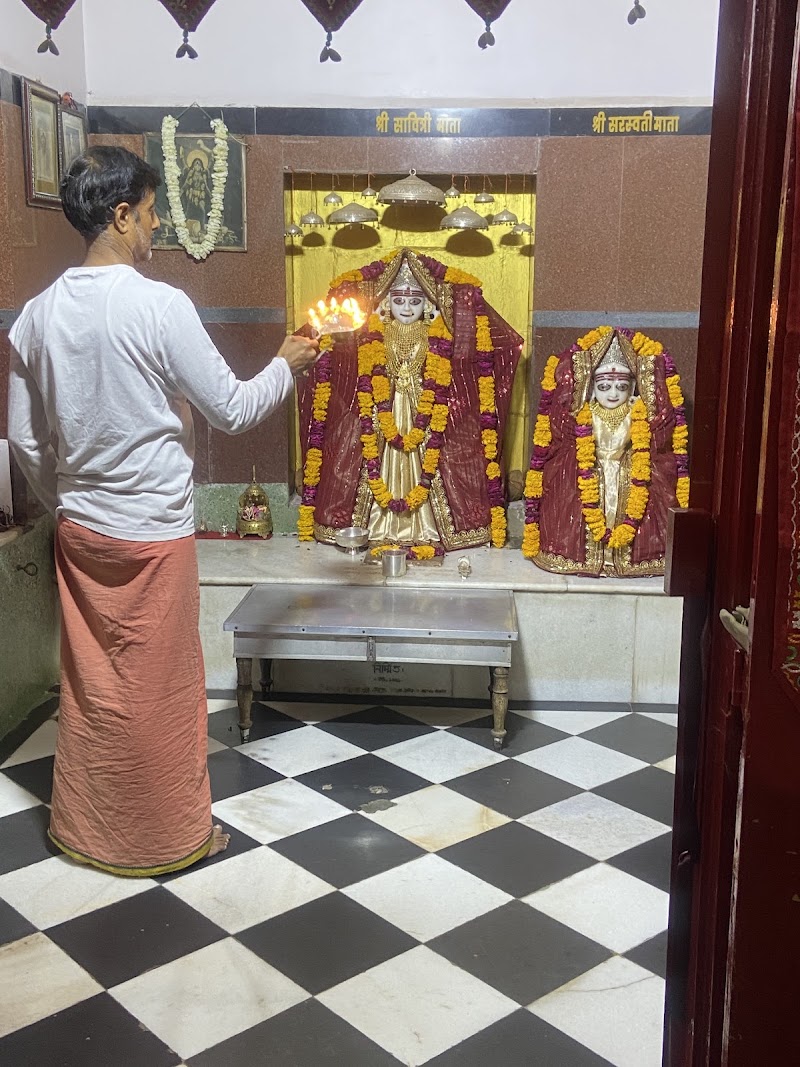 Shree Savitri Mata Mandir - Shree Savitri Mata Mandir, FGJW+C4J, Kharekhari Rd, Ganahera, Pushkar, Rajasthan 305022, India