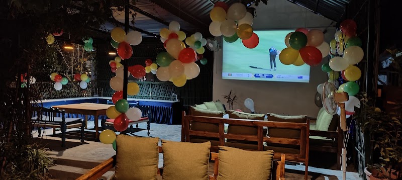 The Village Café and Restaurant - The Village Café and Restaurant Naukuchia Tal Rd, behind G.D Goenka School, Saikhola, Uttarakhand 263136, India