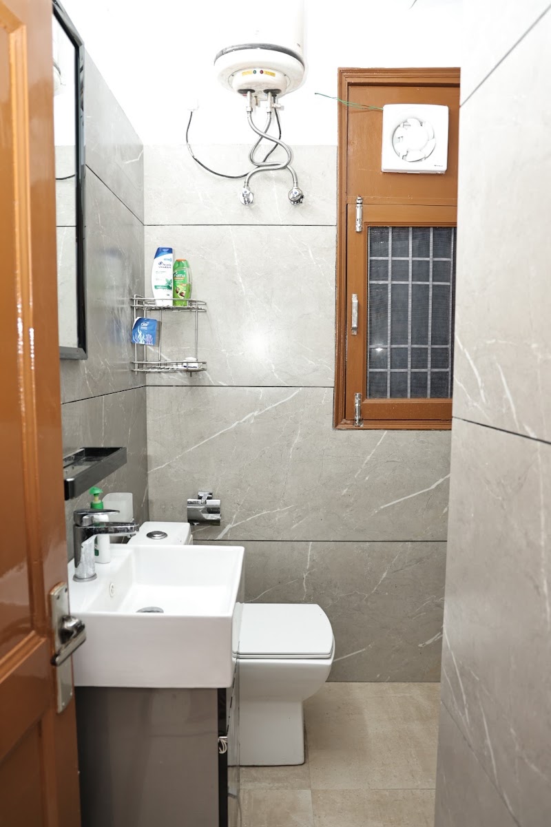 Luxury Suite in the Heart of City, Solan - Luxury Suite in the Heart of City, Solan Ward no 7, Rajgarh Rd, below Prashar Complex, Ward Number 7, Solan, Himachal Pradesh 173212, India