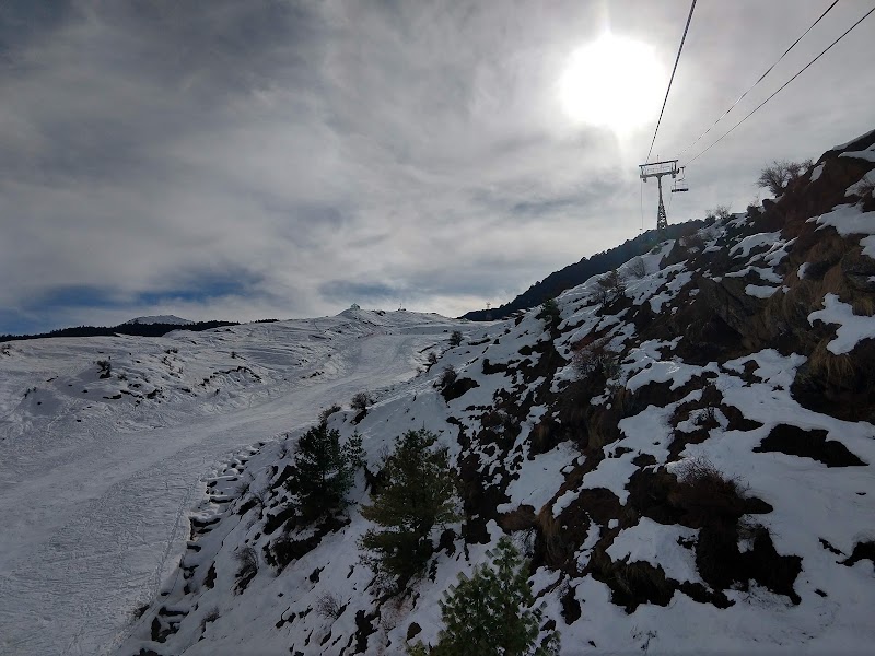 Ski & Snow Cliff Top Club Holiday Resort at Auli, Uttarakhand - Ski & Snow Cliff Top Club Holiday Resort at Auli, Uttarakhand The Cliff Top Club, Auli, Auli Laga Joshimath, Auli Laga Salude, Uttarakhand 246443, India