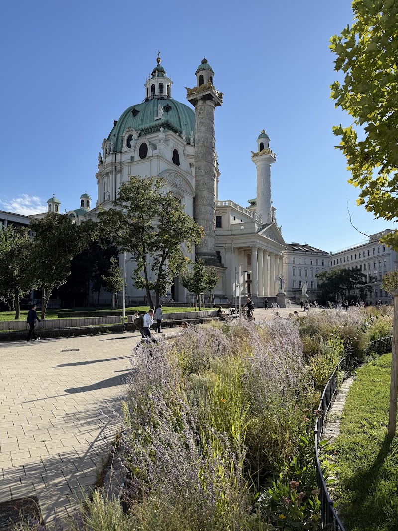Karlskirche - Karlskirche, Karlsplatz 10, 1040 Wien, Austria