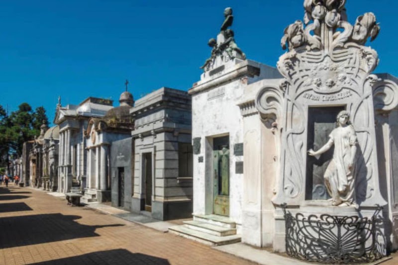 Recoleta Cemetery - Recoleta Cemetery, Junín 1760, C1113 Cdad. Autónoma de Buenos Aires, Argentina