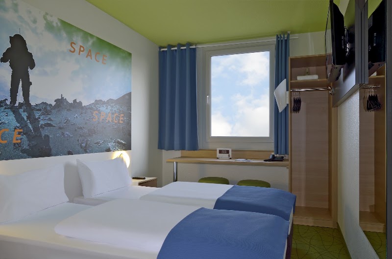 B&B Hotel Köln-Airport - B&B Hotel Köln-Airport Lina-Bommer-Weg 3, 51149 Köln, Germany