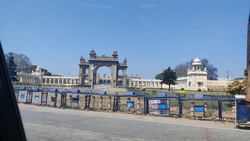 Mysore City Tour - Mysore City Tour, Tourism House,#8, Papanna Lane, St. Marks Road, Shanthala Nagar, Ashok Nagar, Bengaluru, Karnataka 560001, India