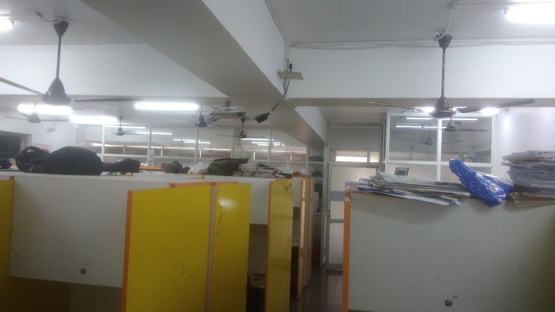 Genius Library - Genius Library No 100 dc Complex, 2nd floor, 60 ft road, above feet fashion & shopper city, near Domino's, Govindaraja Nagar Ward, Chandra Layout, Vijayanagar, Bengaluru, Karnataka 560040, India