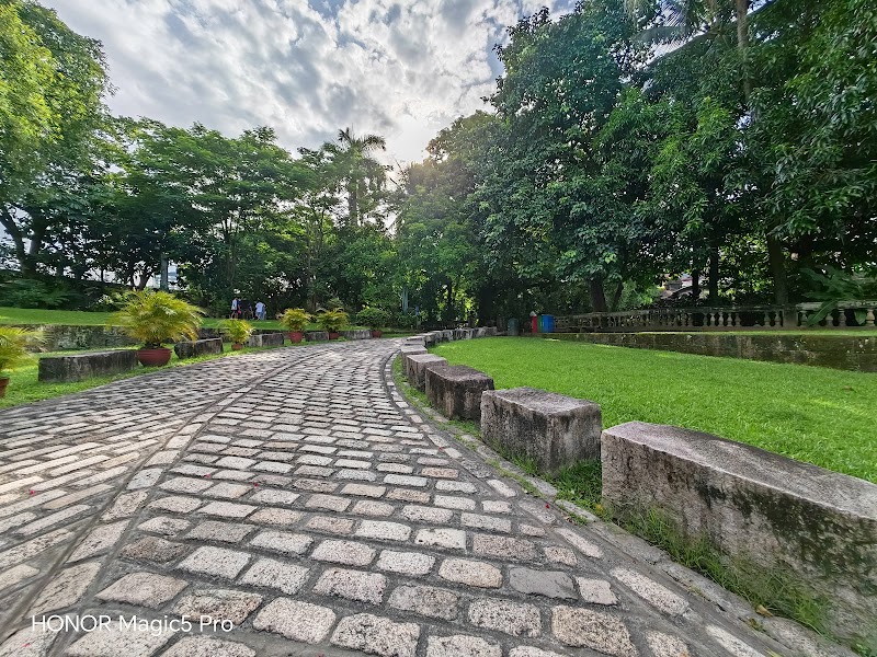 Puerta Real Gardens - Puerta Real Gardens, HXPG+8WH, Intramuros, Manila, 1002 Metro Manila, Philippines