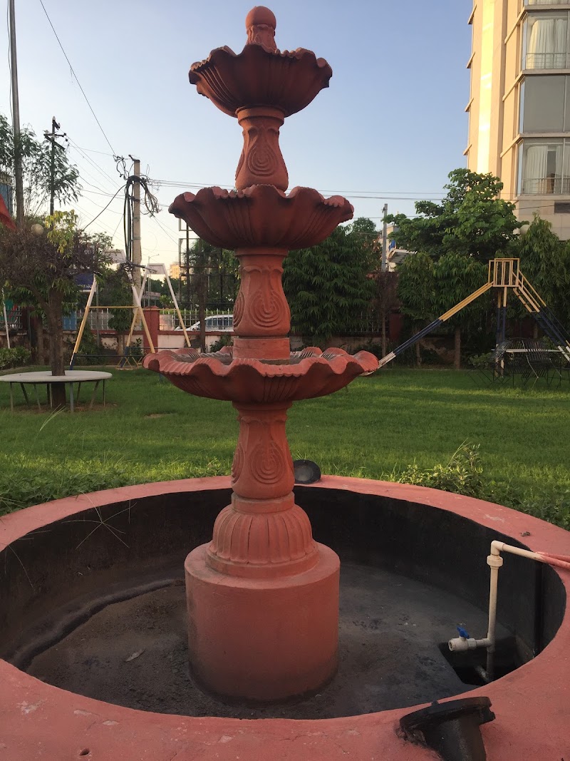 Hotel Teej, a unit of R.T.D.C. - Hotel Teej, a unit of R.T.D.C., 3, Mirza Ismail Rd, Chanakyapuri, Kanti Nagar, Sindhi Camp, Jaipur, Jaipur Nagar Nigam Area, Rajasthan 302006, India