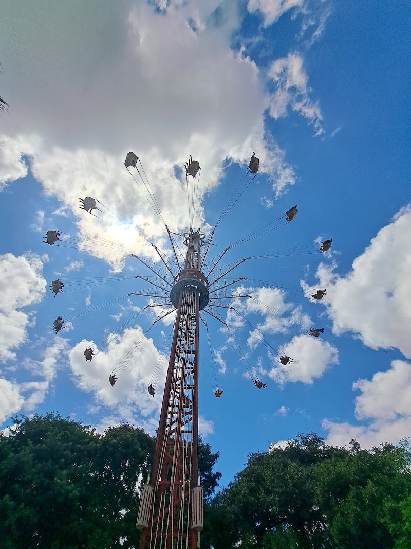 Fun World Amusement Park - Fun World Amusement Park Palace Grounds, Jayamahal Main Rd, opposite TV Tower, J.C.Nagar, Bengaluru, Karnataka 560006, India