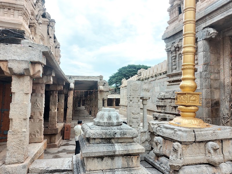 Lepakshi - Lepakshi, Andhra Pradesh 515331, India