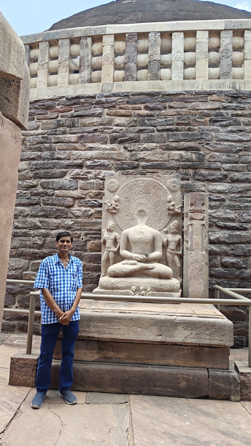 Sanchi Stupa - Sanchi Stupa FPHQ+QV3, Sanchi, Madhya Pradesh 464661, India
