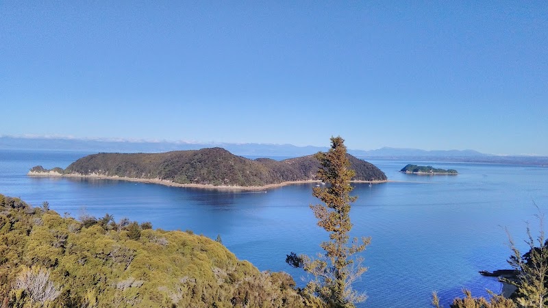 Kaiteri Lodge - Kaiteri Lodge, 8 Inlet Road, Kaiteriteri 7197, New Zealand