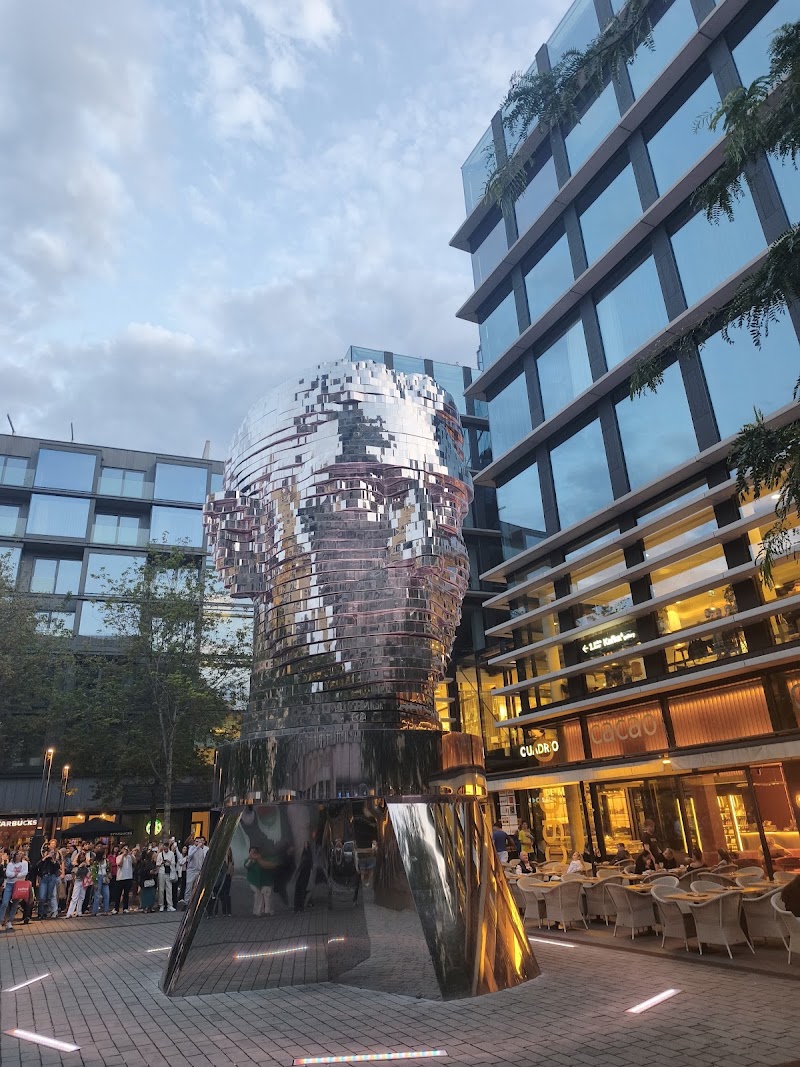 Cabeza de Kafka - Cabeza de Kafka, Charvátova 41/6, 110 00 Praha 1-Nové Město, Czechia