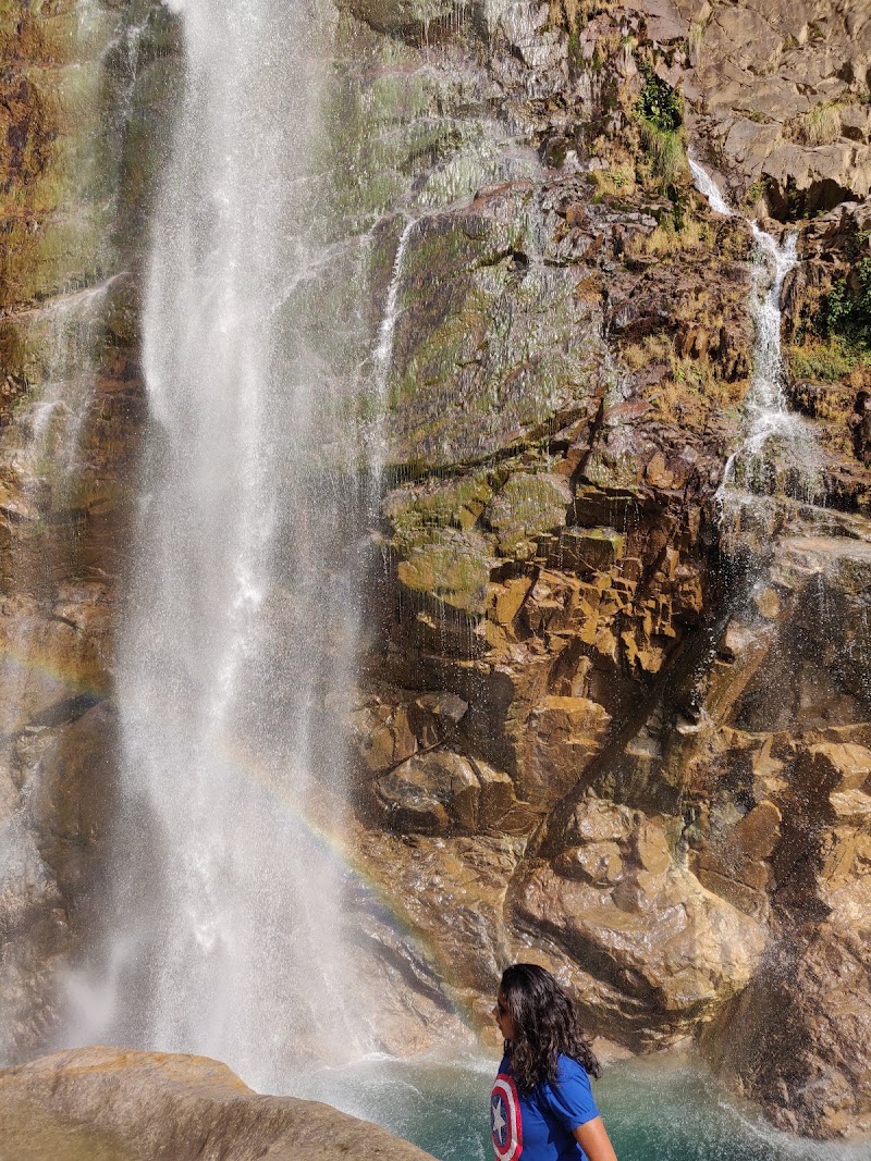 Rainbow Falls - Rainbow Falls 7M8G+XVV, Nohkalikai Rd., Sohra, Meghalaya 793108, India