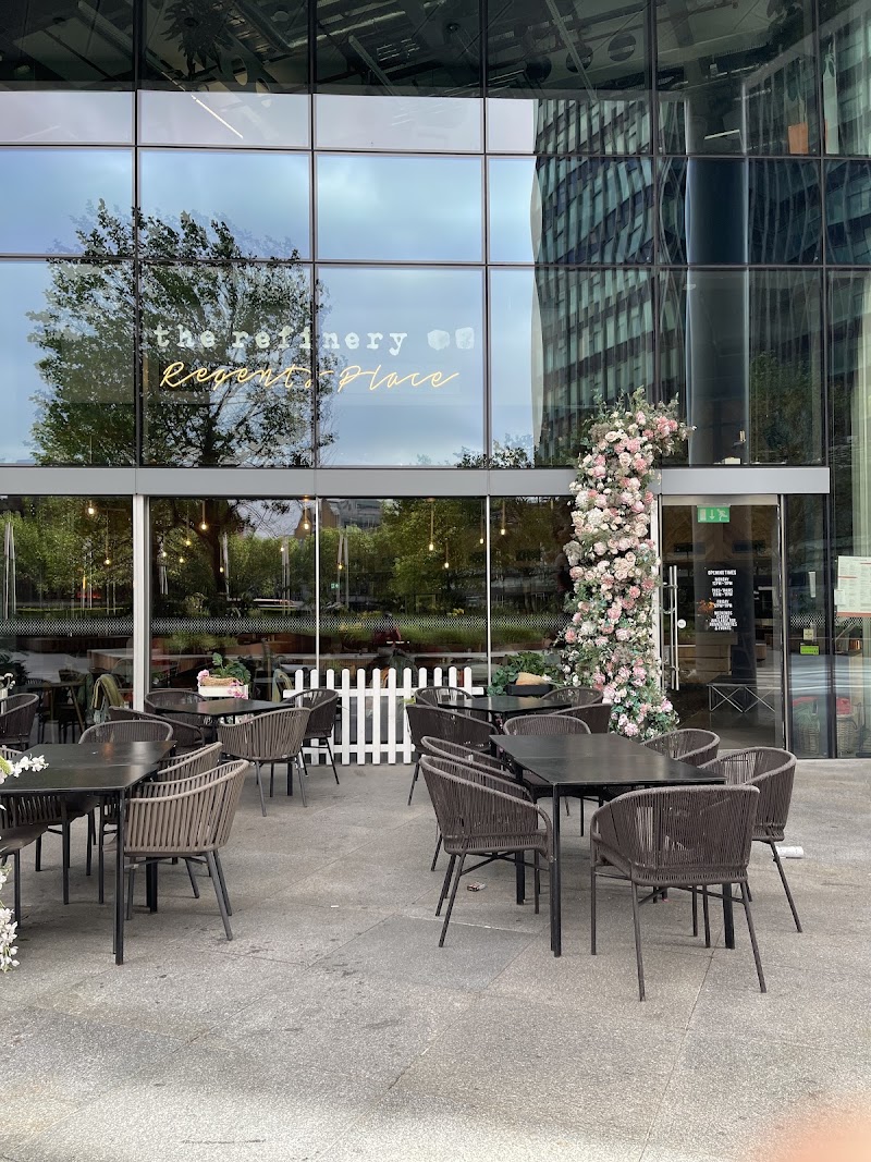 The Refinery Regent's Place - The Refinery Regent's Place 5 Brock St, London NW1 3FG, UK
