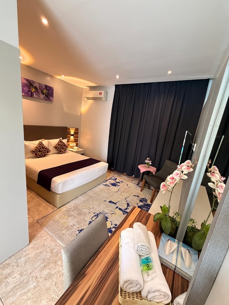 Villa Abadi Resort - Villa Abadi Resort, 42, Jalan Pantai Kok, 07000 Langkawi, Kedah, Malaysia