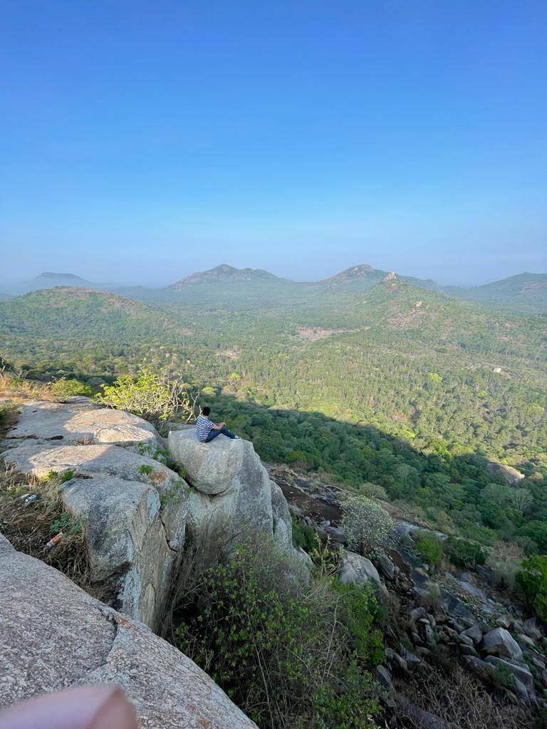 Devarayanadurga Sunset View Rock Cliff - Devarayanadurga Sunset View Rock Cliff, 96F4+MWJ Bus Station, Devarayanadurga, Karnataka 572140, India