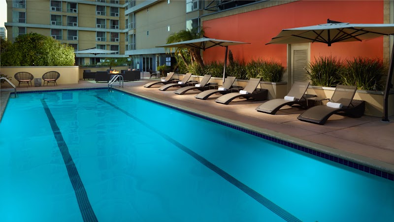 Omni Los Angeles Hotel at California Plaza - Omni Los Angeles Hotel at California Plaza 251 S Olive St, Los Angeles, CA 90012, USA