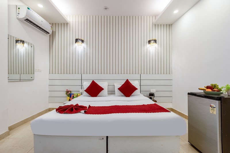 Comfort Plaza Hotel - Comfort Plaza Hotel 256/9, Main Road, Pocket 10B, Jasola Vihar, New Delhi, Delhi 110025, India