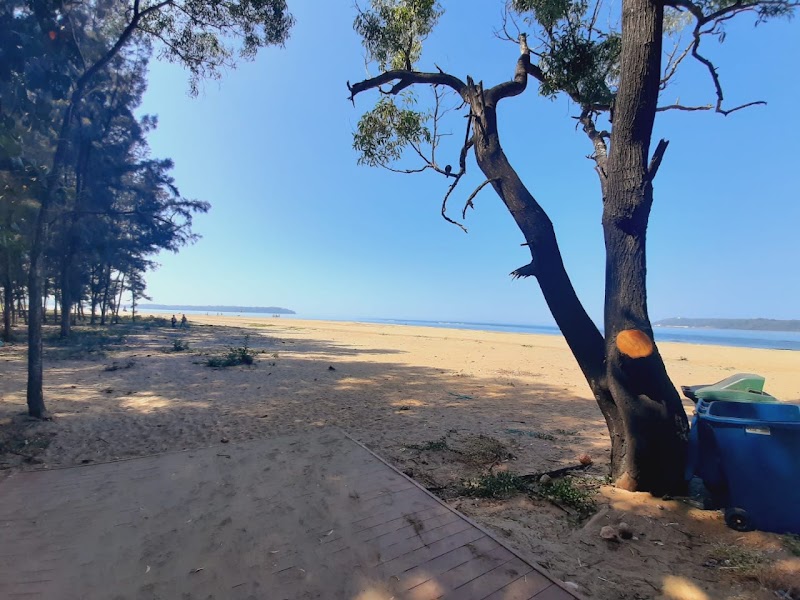 Miramar Beach - Miramar Beach FRP6+M64 Deepra Apartments, Dayanand Bandodkar Marg, Caculo Colony, Miramar, Panaji, Goa 403001, India