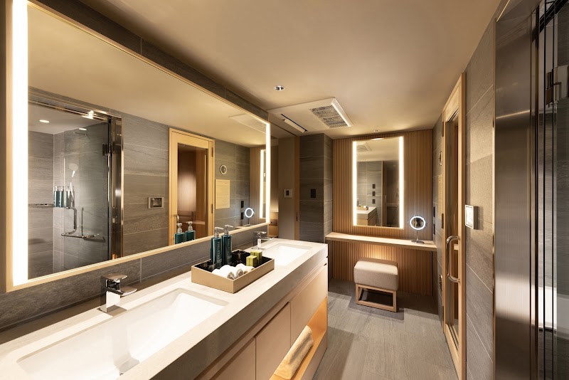 DoubleTree by Hilton Kyoto Higashiyama - DoubleTree by Hilton Kyoto Higashiyama 1-chōme-45 Honmachi, Higashiyama Ward, Kyoto, 605-0981, Japan
