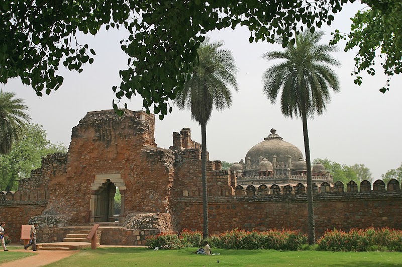 Isa Khan's Tomb, Delhi - Isa Khan's Tomb, Delhi Humayun's Tomb complex, Mathura Rd, Nizamuddin, Nizamuddin East, New Delhi, Delhi 110013, India