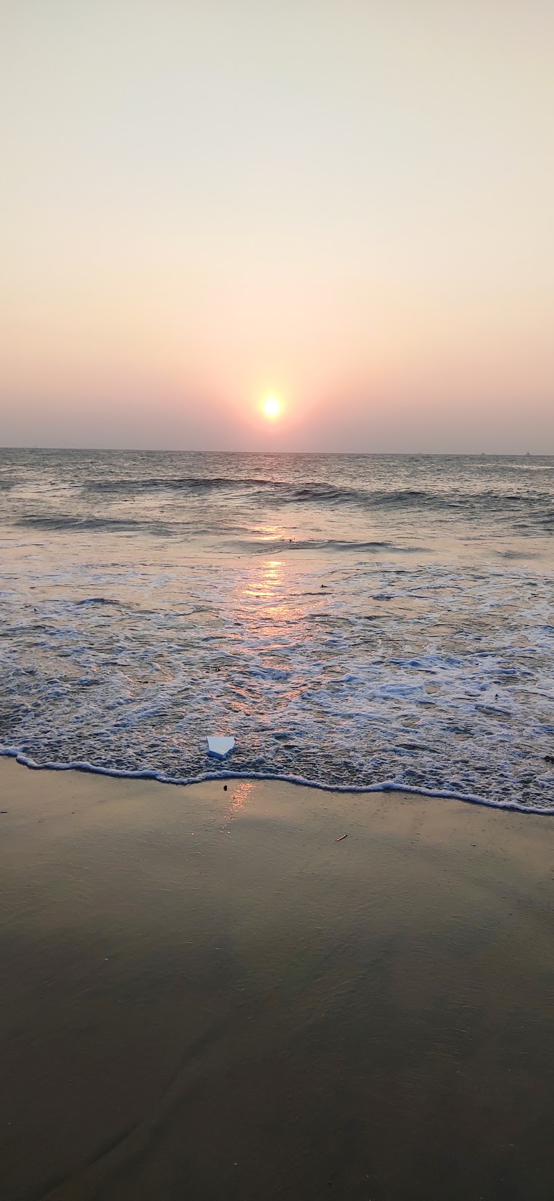 Fort Kochi Beach View Point - Fort Kochi Beach View Point, X6FR+38P, Walk Way, Fort Vypin, Puthuvype, Kochi, Keralam 682508, India