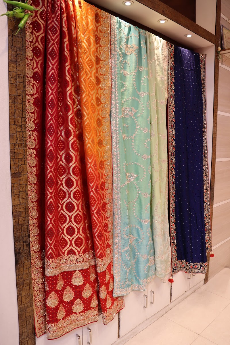 Roop sons - Roop sons Shop no, 214, Johari Bazar Rd, Johri Bazar, Pink City, Jaipur, Jaipur Nagar Nigam Area, Rajasthan 302003, India