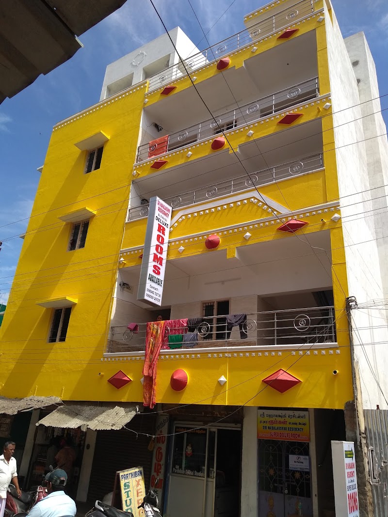 SRI MAHALAKSHMI RESIDENCY - SRI MAHALAKSHMI RESIDENCY 199, 423, Main Bazaar Rd, near Indira Nursing Home, Thottapalayam, Vellore, Tamil Nadu 632012, India