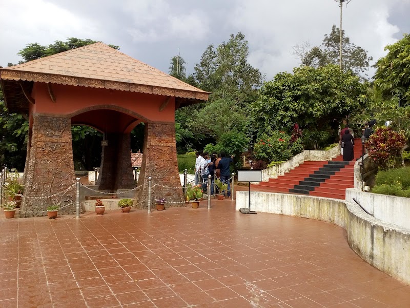 Pazhassi Raja Museum - Pazhassi Raja Museum R222+F7P, Mananthavady, Kerala 670645, India