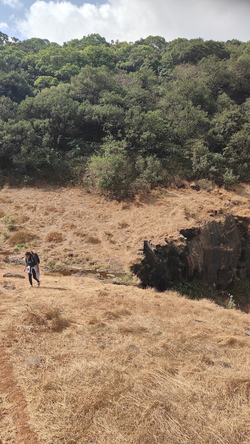 Garbett waterfall point - Garbett waterfall point X7VM+4RR, Matheran, Maharashtra 410102, India