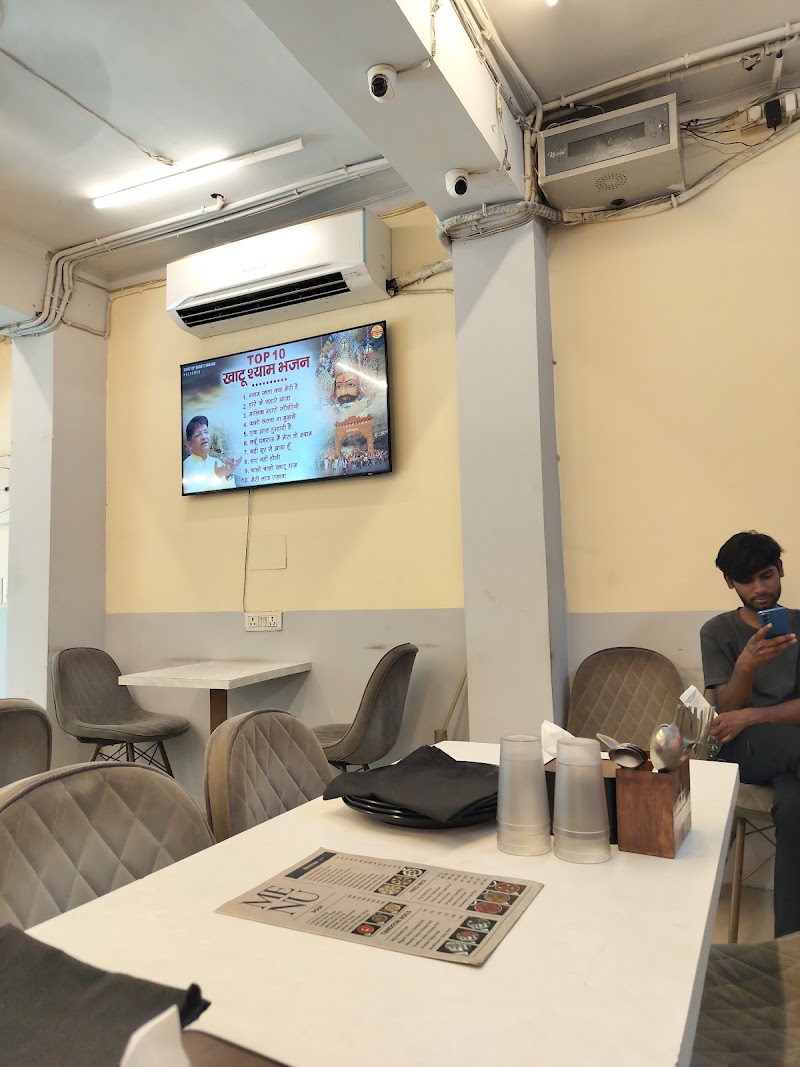 RADHA KI RASOI | Veg Restaurant in Dwarka | North Indian Restaurant in Dwarka - RADHA KI RASOI | Veg Restaurant in Dwarka | North Indian Restaurant in Dwarka GROUND FLOOR, SECTOR-7, D-453 & 454, Ramphal Chowk Rd, Block D, Palam Extension, Dwarka, NEW DELHI, Delhi, 110077, India