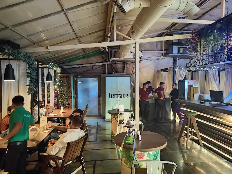 The Terrace - The Terrace Compound 5, Hotel Kings International, Juhu Tara Rd, Janki Kutir, Theosophical Housing Colony, Juhu, Mumbai, Maharashtra 400049, India