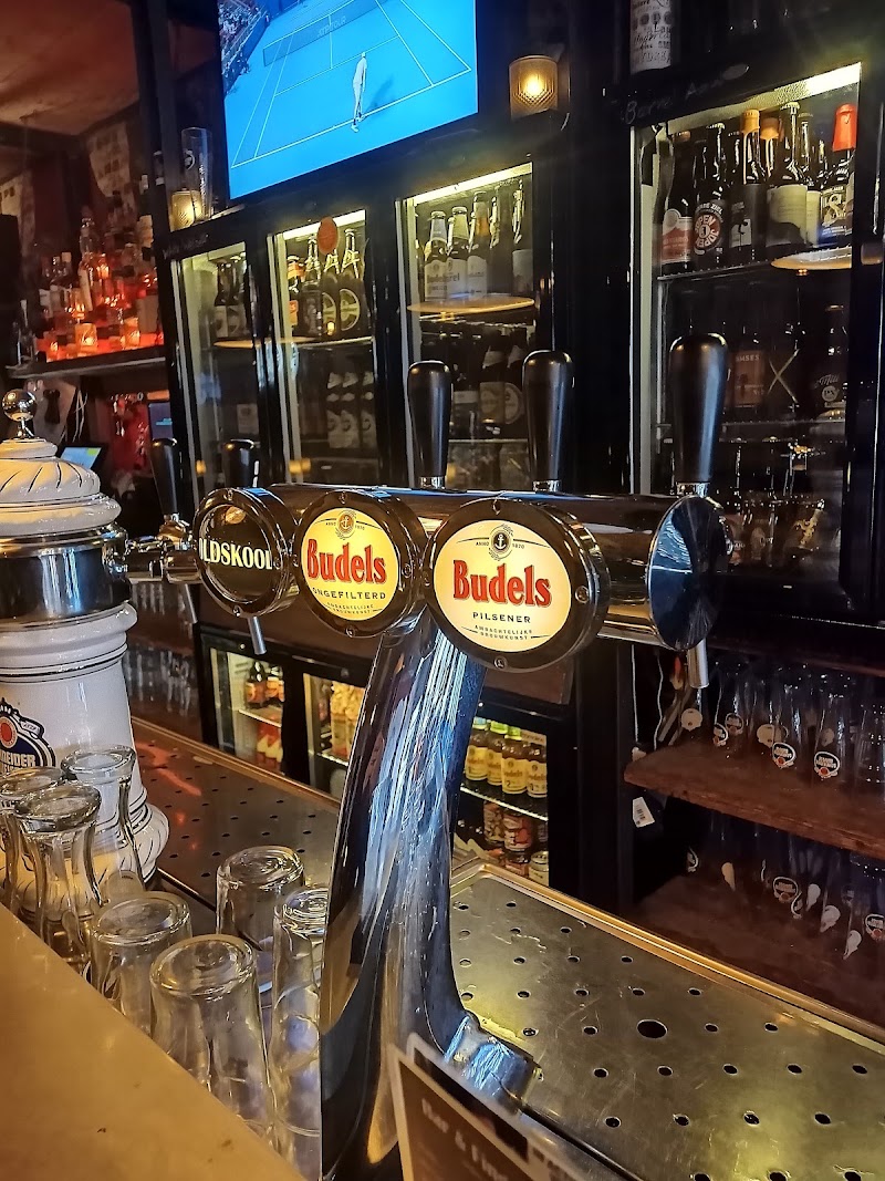 Drinkers Pub - Drinkers Pub Kerkstraat 11, 5611 GH Eindhoven, Netherlands