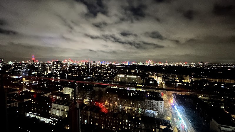 CÉ LA VI London - CÉ LA VI London 17 & 18, 1 Paddington Sq, London W2 1DL, UK